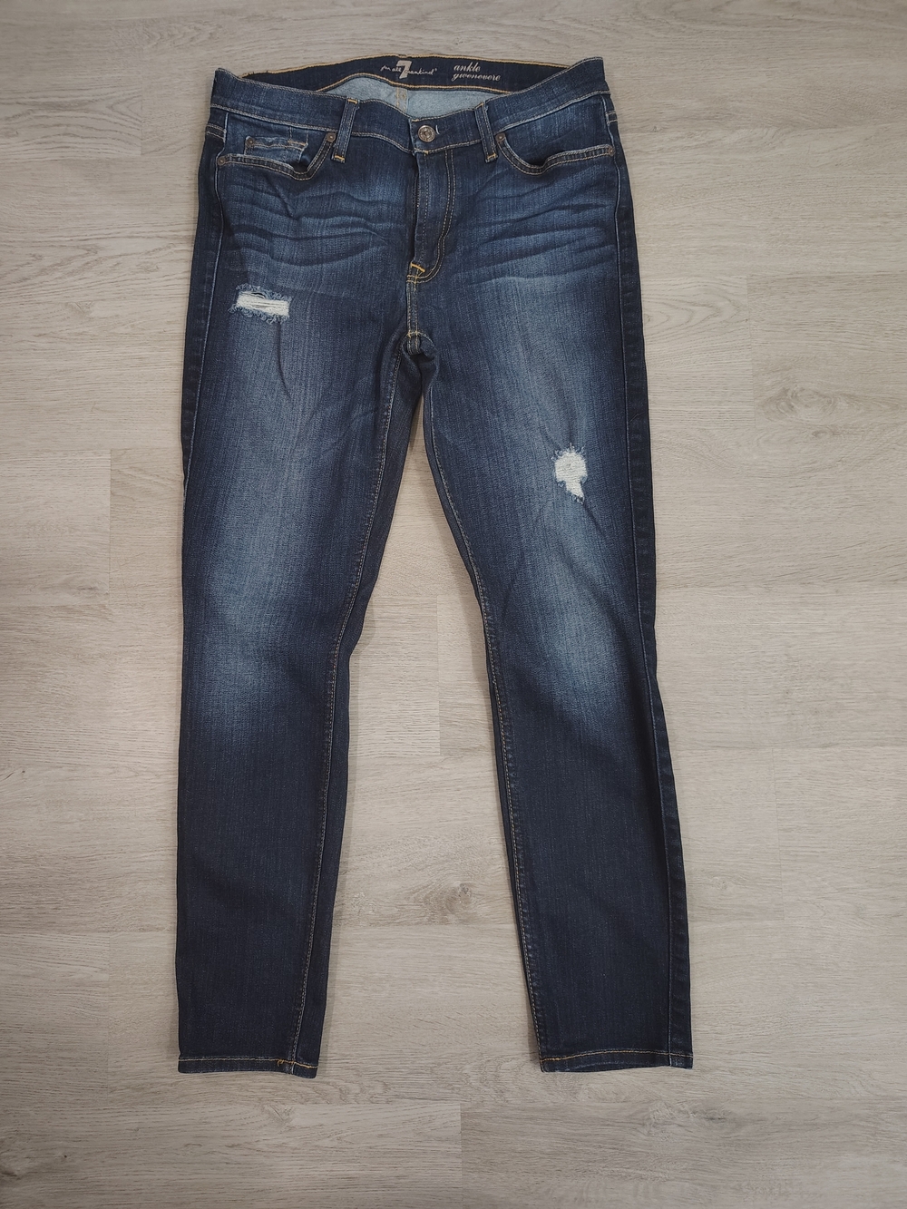 7 For All Mankind Gwenevere Skinny Ankle Jeans Size 31 Waist - 31 Inches